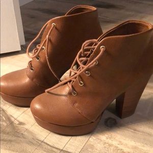 Super cute soda heels lace up bootie